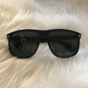 Ray Ban RB4147 Polarized Sunglasses